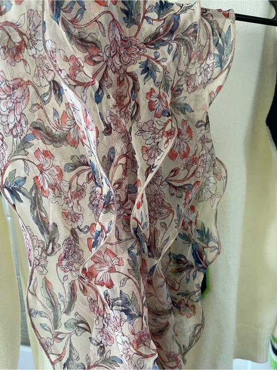 Ralph Lauren Accessories - Lauren Ralph Lauren Floral Ruffle Skinny Scarf NWT Viscose Cream Pink Blue